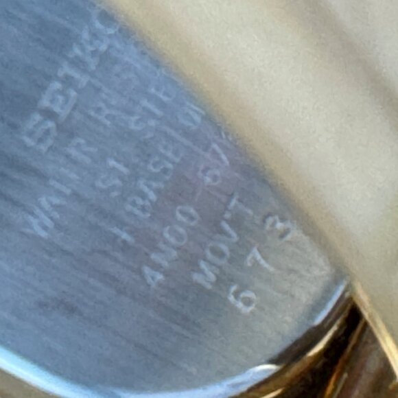Vintage Seiko Watch with a Curved Parallelogram Shaped Asymmetrical Face - Picture 9 of 9
